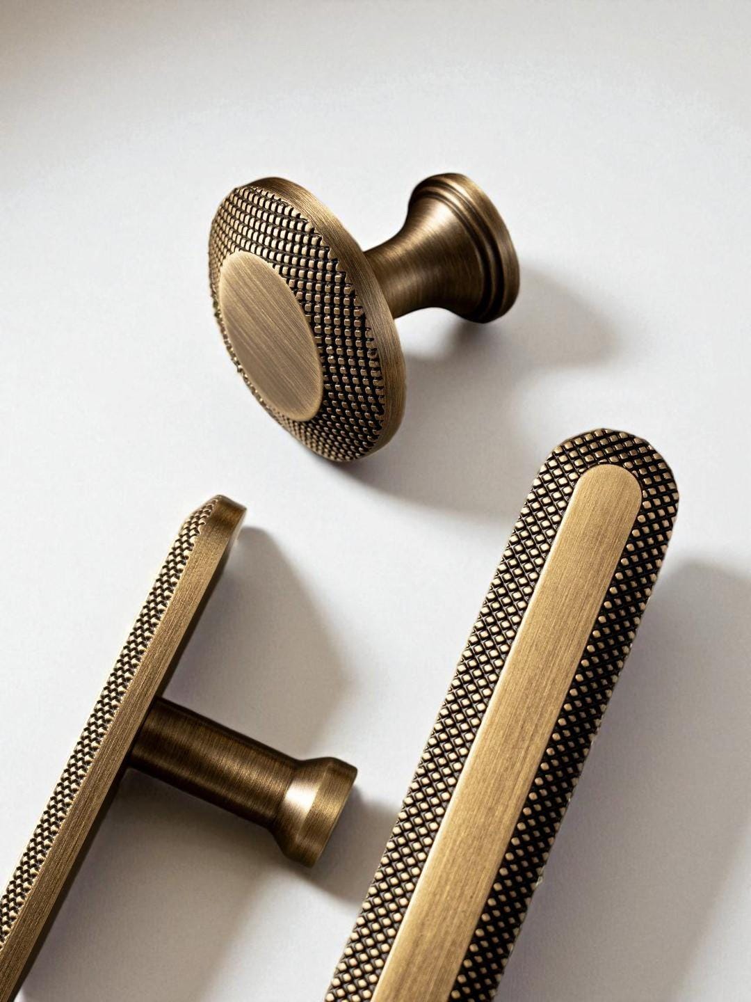 Antique Solid Brass Knurled Handles – Bronze Grid Cabinet Handles For Furniture - Image 4