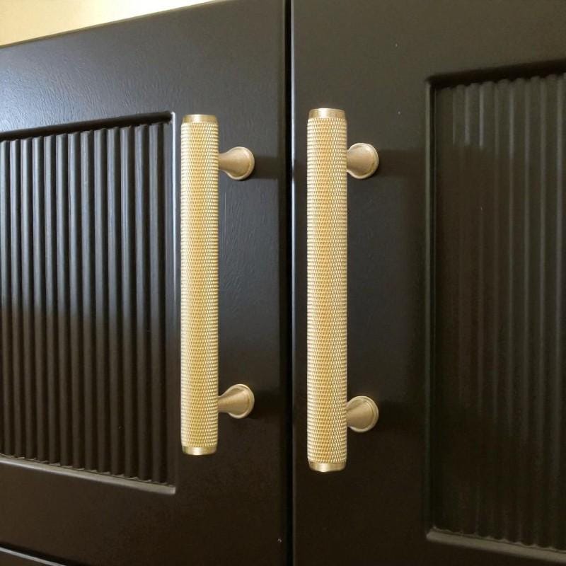 Knurled Solid Brass Cabinet Handles – Drawer Pulls & Knobs for Cabinets Gold Brass - Image 2