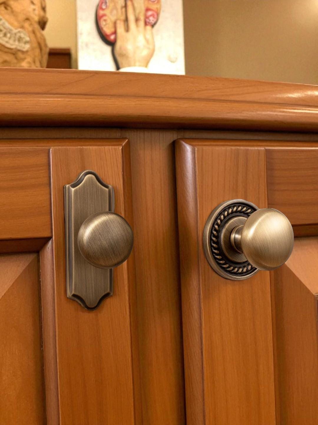 Antique Brass Cabinet Knobs with Backplate – Solid Bronze Vintage Drawer Pulls - Image 5